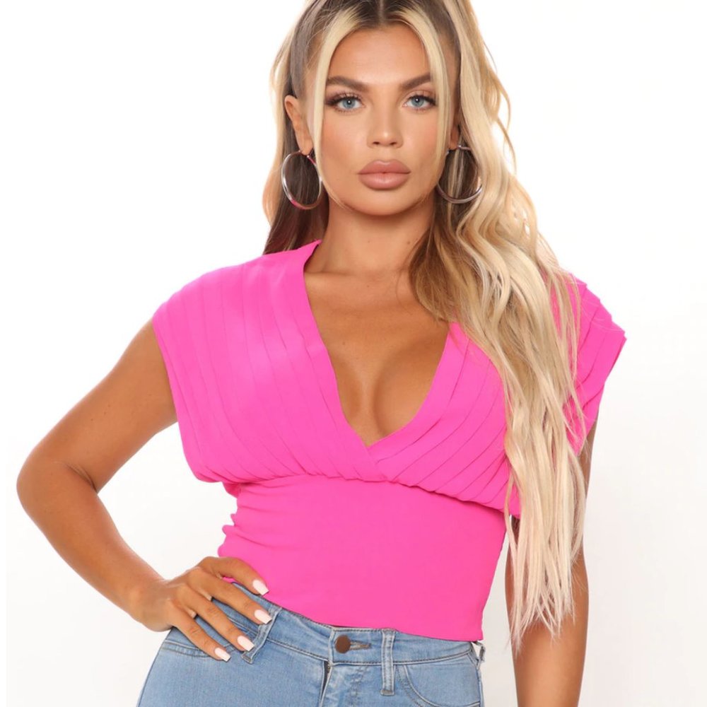 Fashion Nova Fushia Top